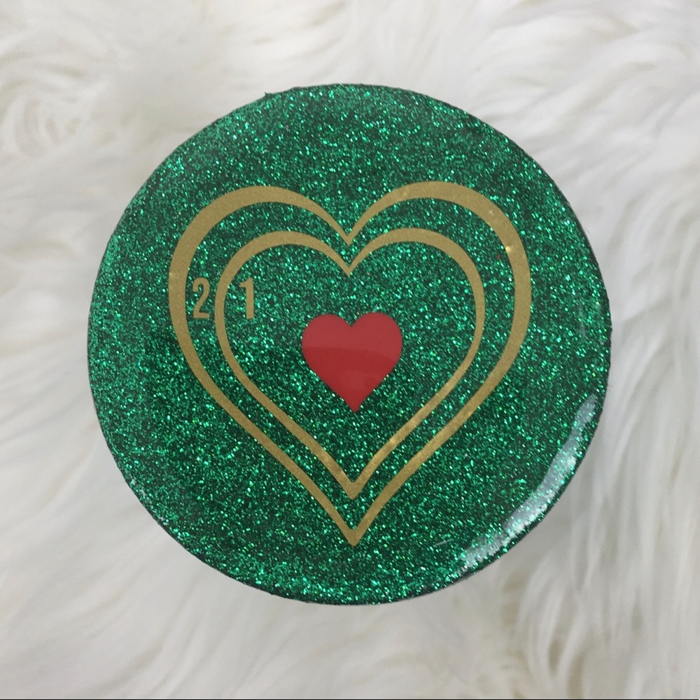 Custom 20oz Glitter Grinch Tumbler Cup - Picture 6 of 8